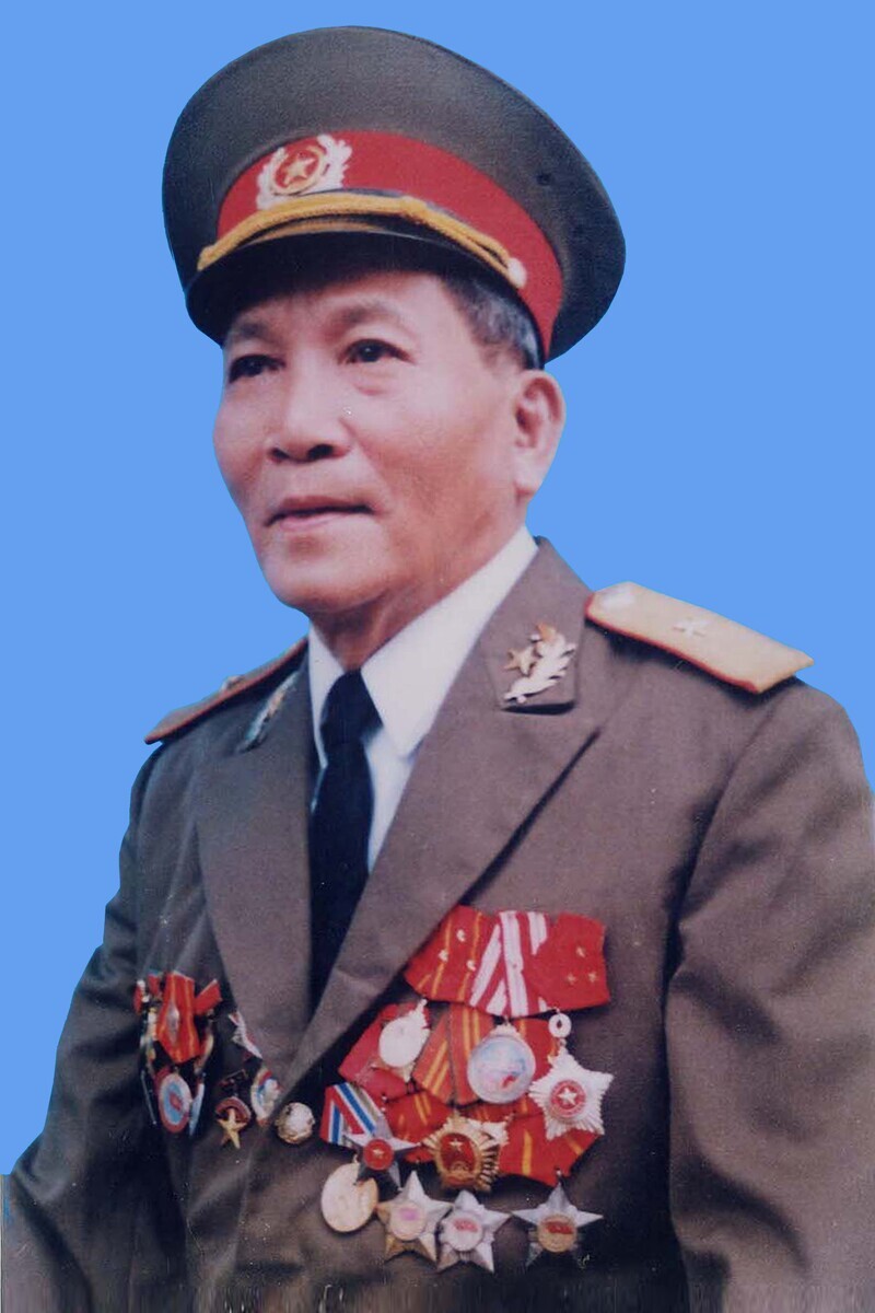 Thiếu tướng Trần Chí Cường