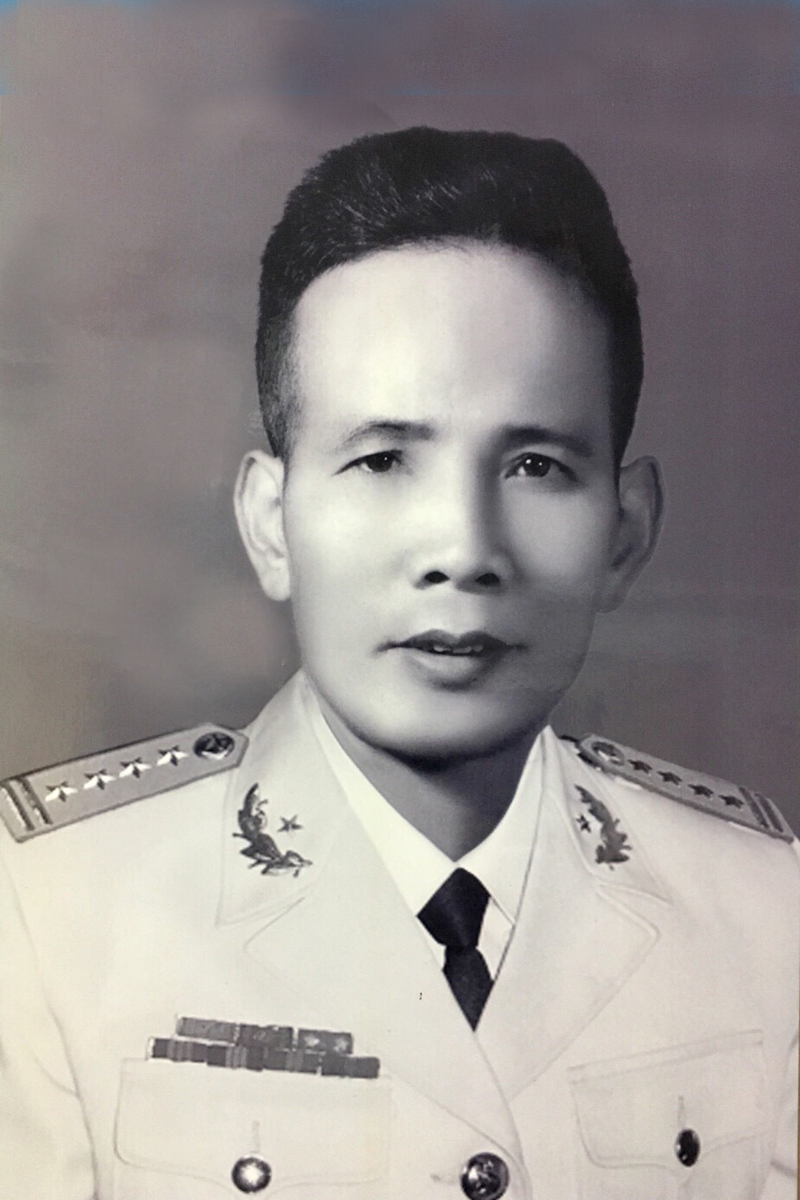 Đại tá Lê Trí