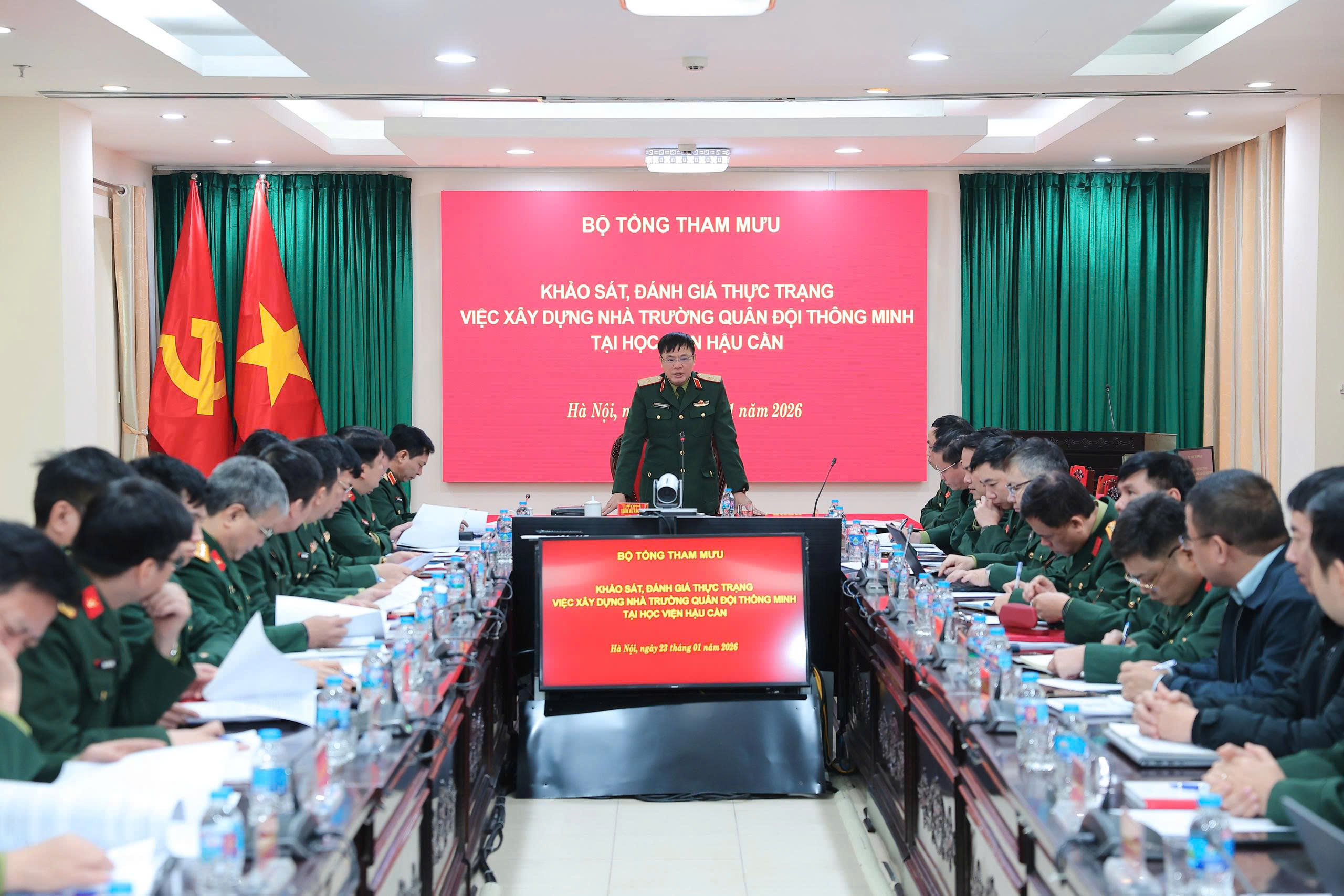 ĐOÀN KHẢO SÁT BỘ TỔNG THAM MƯU LÀM VIỆC VỚI HỌC VIỆN HẬU CẦN VỀ XÂY DỰNG NHÀ TRƯỜNG QUÂN ĐỘI THÔNG MINH