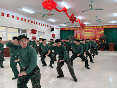 TIỂU ĐOÀN 4 TỔ CHỨC LUYỆN TẬP PHỤC VỤ LỄ RA QUÂN HUẤN LUYỆN VÀ NGÀY CHẠY THỂ THAO QUÂN SỰ KẾT HỢP NGÀY CHẠY OLYMPIC VÌ SỨC KHỎE CỦA TOÀN DÂN NĂM 2026