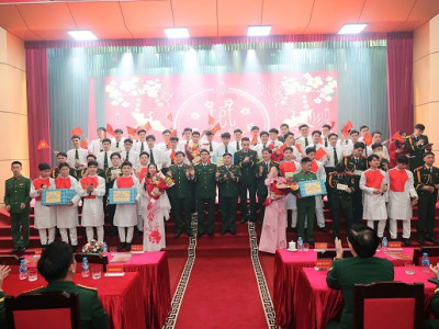 HỌC VIỆN HẬU CẦN RỘN RÀNG ĐÊM VĂN NGHỆ MỪNG ĐẢNG, MỪNG XUÂN BÍNH NGỌ 2026
