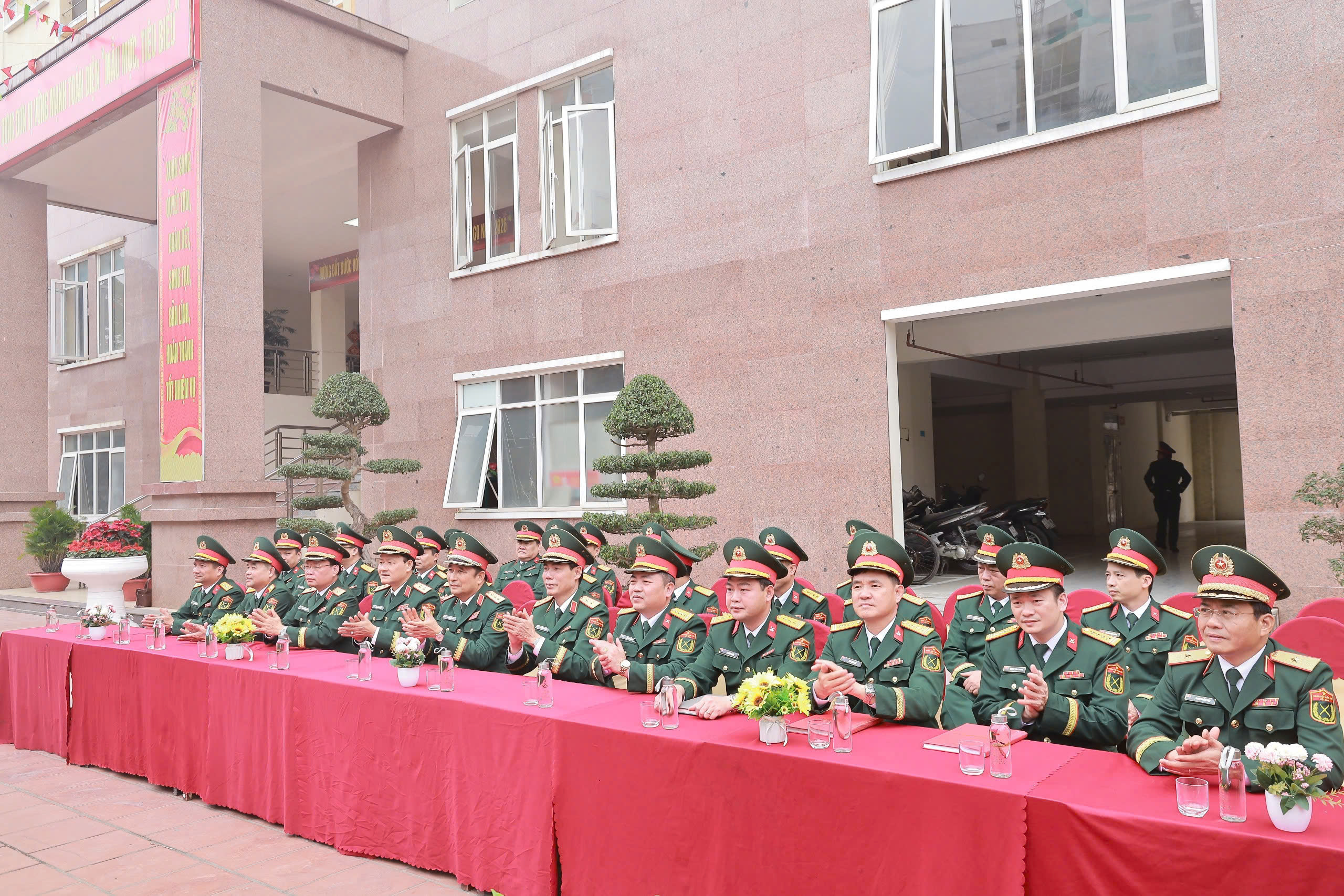 SÔI NỔI HOẠT ĐỘNG MỪNG XUÂN BÍNH NGỌ 2026 TẠI HỌC VIỆN HẬU CẦN