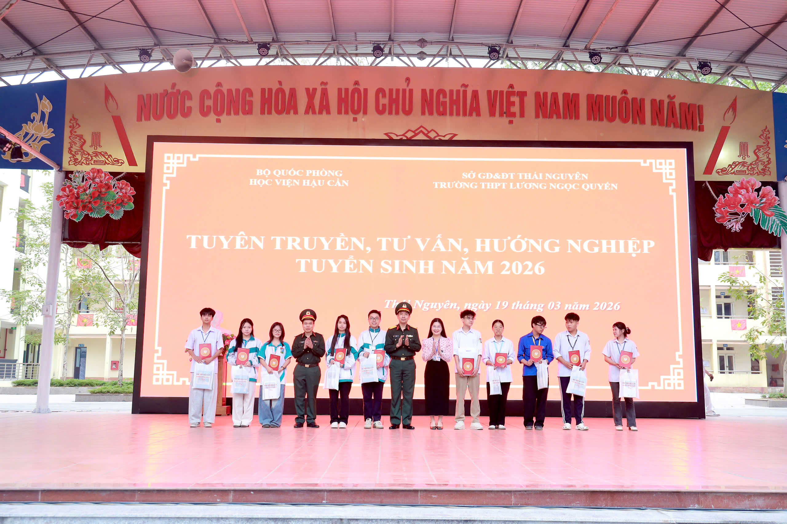 TỪ GIẢNG ĐƯỜNG ĐẾN THỰC TIỄN ĐƠN VỊ: HỌC VIỆN HẬU CẦN TRIỂN KHAI HIỆU QUẢ MÔ HÌNH 5 TRONG 1 TẠI THÁI NGUYÊN