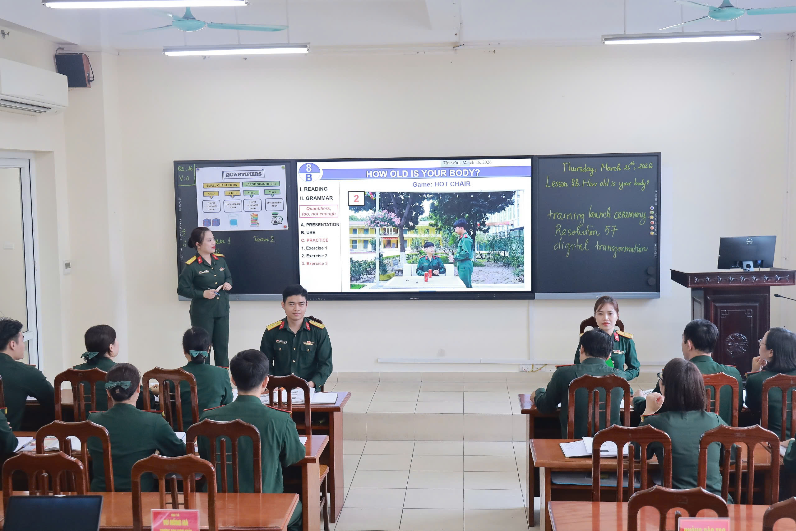 SÔI NỔI HỘI THI NHÀ GIÁO GIỎI TẠI HỌC VIỆN HẬU CẦN