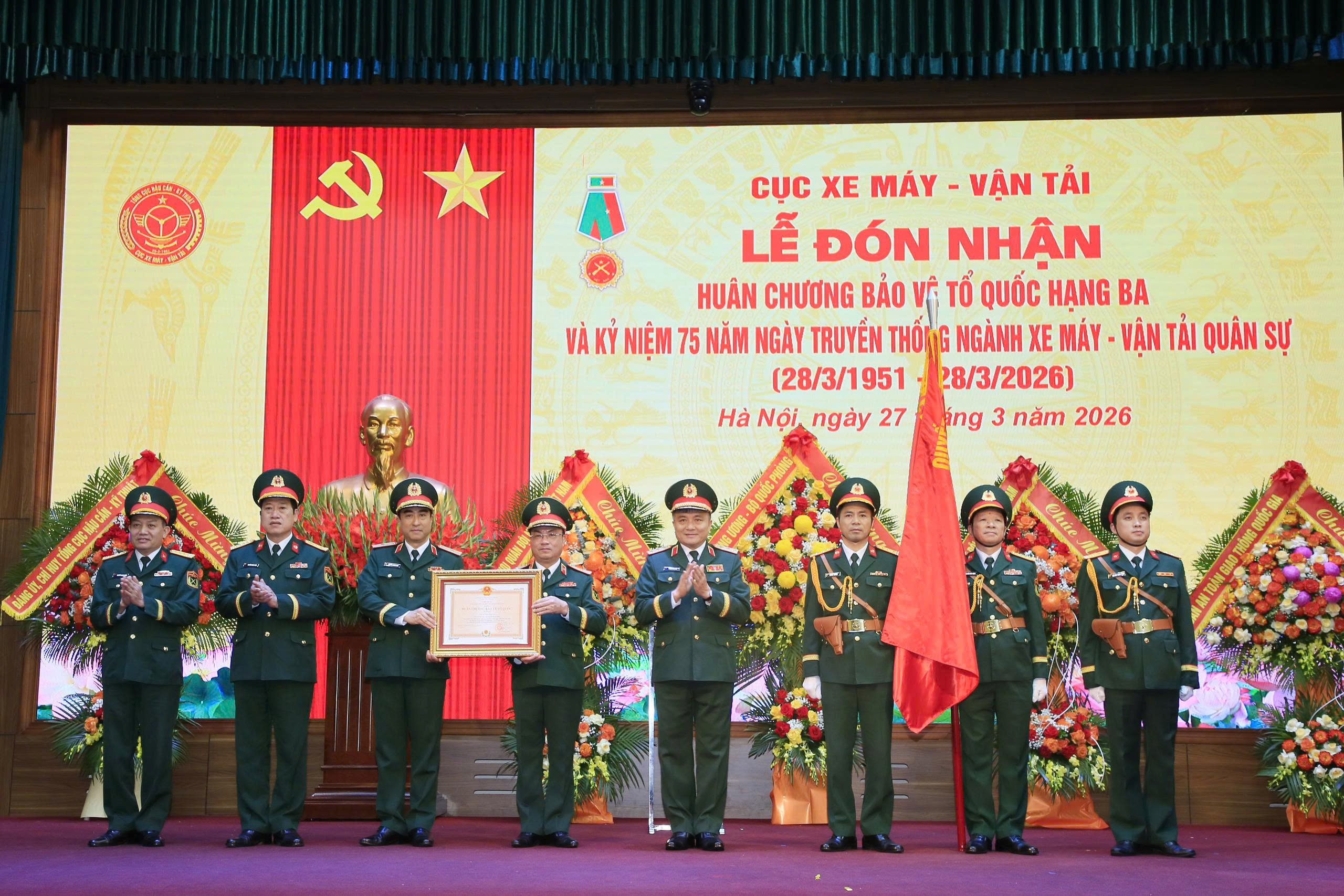 TĂNG CƯỜNG PHỐI HỢP ĐÀO TẠO GIỮA HỌC VIỆN HẬU CẦN VÀ CỤC XE MÁY - VẬN TẢI