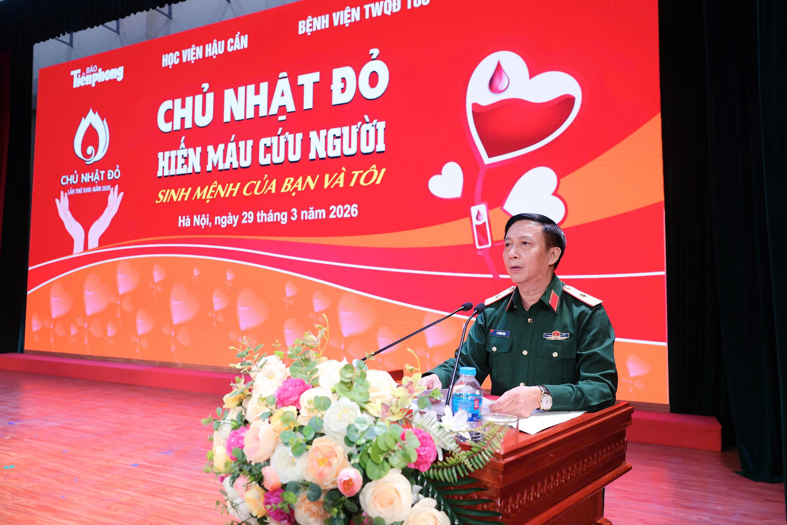 THẮP LỬA YÊU THƯƠNG, LAN TỎA NGHĨA TÌNH TỪ NGÀY HỘI HIẾN MÁU “CHỦ NHẬT ĐỎ” TẠI HỌC VIỆN HẬU CẦN