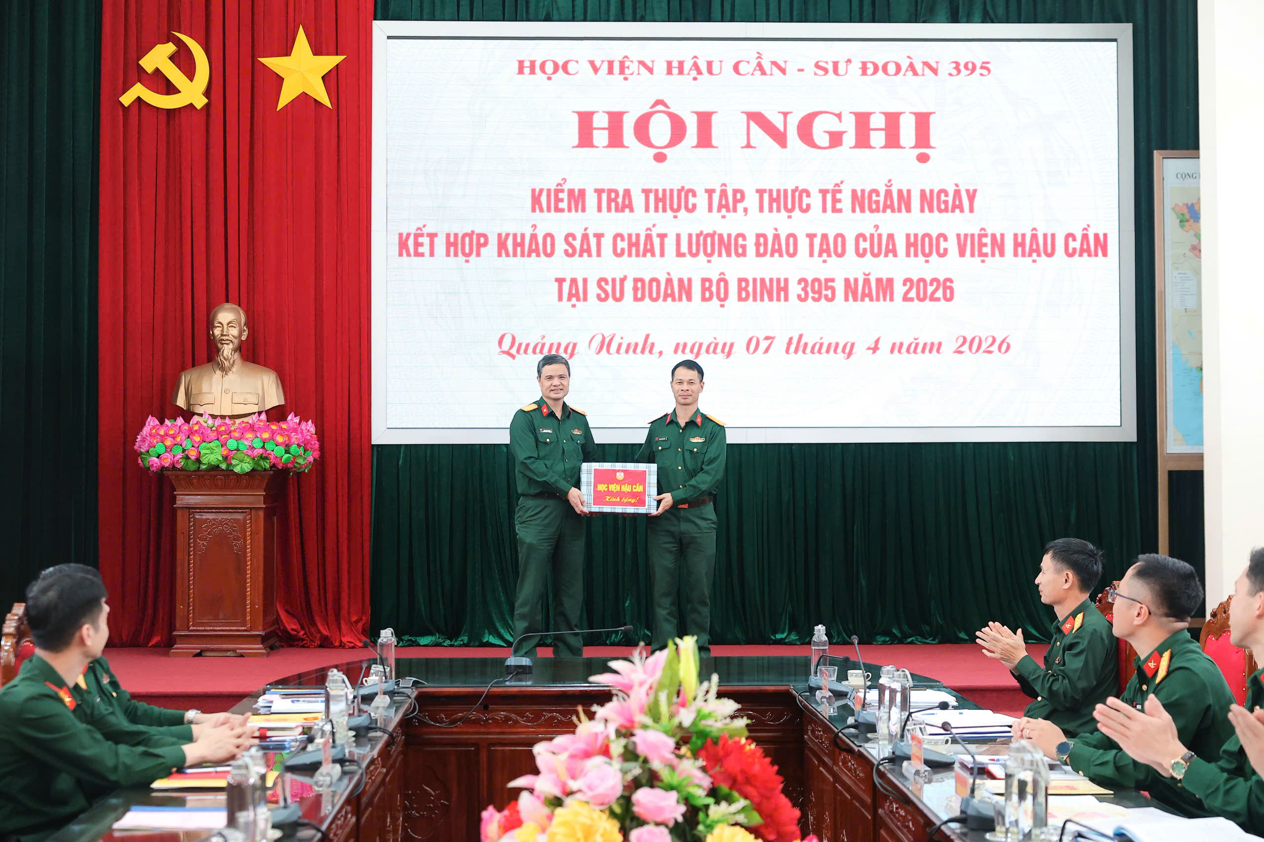 HỌC VIỆN HẬU CẦN HOÀN THÀNH TỐT HOẠT ĐỘNG KIỂM TRA THỰC TẬP, THỰC TẾ NGẮN NGÀY, KHẢO SÁT CHẤT LƯỢNG ĐÀO TẠO VÀ TUYÊN TRUYỀN TUYỂN SINH KẾT HỢP LÀM CÔNG TÁC CHÍNH SÁCH TRÊN ĐỊA BÀN TỈNH PHÚ THỌ, TỈNH QUẢNG NINH