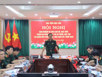 HỌC VIỆN HẬU CẦN GIAO NHIỆM VỤ ĐOÀN CÔNG TÁC NGHIÊN CỨU, HỌC TẬP, THĂM QUẦN ĐẢO TRƯỜNG SA, NHÀ GIÀN DK1