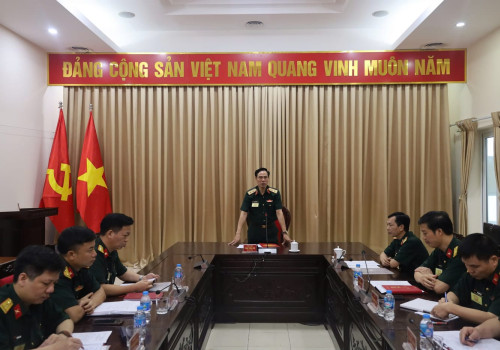 QUÁN TRIỆT SÂU KỸ QUY ĐỊNH, YÊU CẦU, BẢO ĐẢM CHẤM THI TUYỂN SINH CAO HỌC QUÂN SỰ NĂM 2026 NGHIÊM TÚC, CHẤT LƯỢNG
