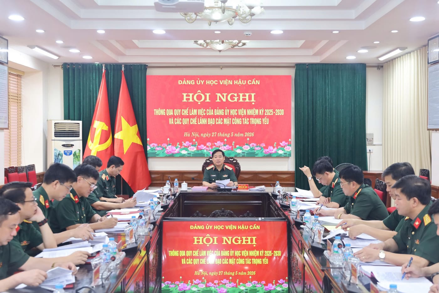 ĐẢNG ỦY HỌC VIỆN HẬU CẦN THÔNG QUA QUY CHẾ LÀM VIỆC NHIỆM KỲ 2025 - 2030 VÀ CÁC QUY CHẾ LÃNH ĐẠO CÁC MẶT CÔNG TÁC TRỌNG YẾU