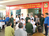 HỌC VIỆN HẬU CẦN TRI ÂN GIA ĐÌNH CHÍNH SÁCH, TẶNG QUÀ HỌC SINH NGHÈO TẠI THÁI NGUYÊN