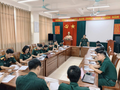 HỘI ĐỒNG KHOA HỌC KHOA TÀI CHÍNH THẨM ĐỊNH LUẬN VĂN THẠC SỸ CHO HỌC VIÊN CAO HỌC KHOÁ 19 VÀ ĐỊNH HƯỚNG TÊN ĐỀ TÀI LUẬN VĂN TỐT NGHIỆP CHO HỌC VIÊN CAO HỌC KHOÁ 20