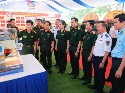 PHÓNG SỰ - HỘI THẢO KHOA HỌC "HỌC VIỆN HẬU CẦN 75 NĂM XÂY DỰNG, PHÁT TRIỂN - THÀNH TỰU VÀ KINH NGHIỆM"