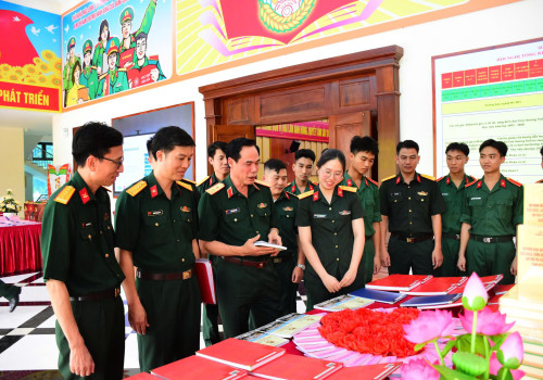 ĐỘT PHÁ TRỞ THÀNH TRUNG TÂM GIÁO DỤC ĐÀO TẠO, NGHIÊN CỨU KHOA HỌC HẬU CẦN - KỸ THUẬT - TÀI CHÍNH TRONG TOÀN QUÂN VÀ TOÀN QUỐC