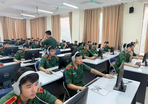 KIỂM TRA CHẤT LƯỢNG HỌC TIẾNG ANH NGOẠI KHÓA CHO HỌC VIÊN KHÓA 31