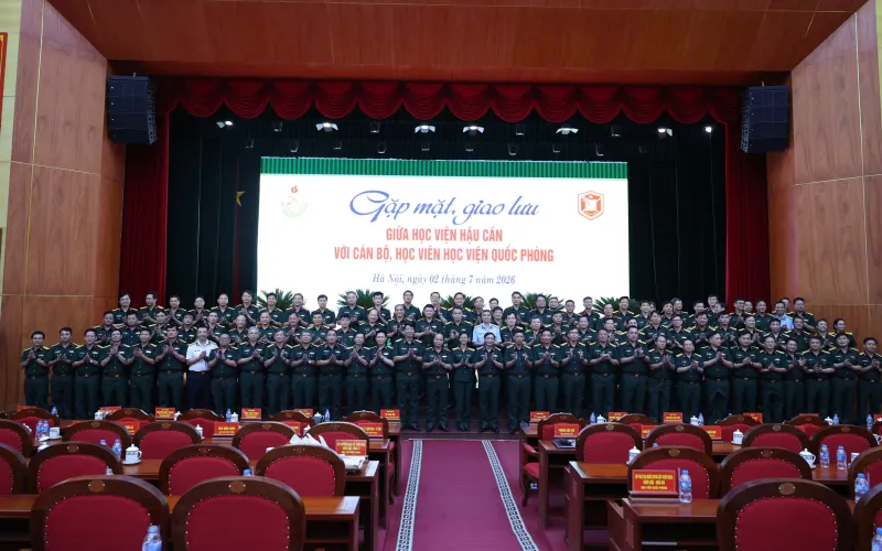 THẮT CHẶT MỐI QUAN HỆ ĐOÀN KẾT, HỢP TÁC GIỮA HAI NHÀ TRƯỜNG
