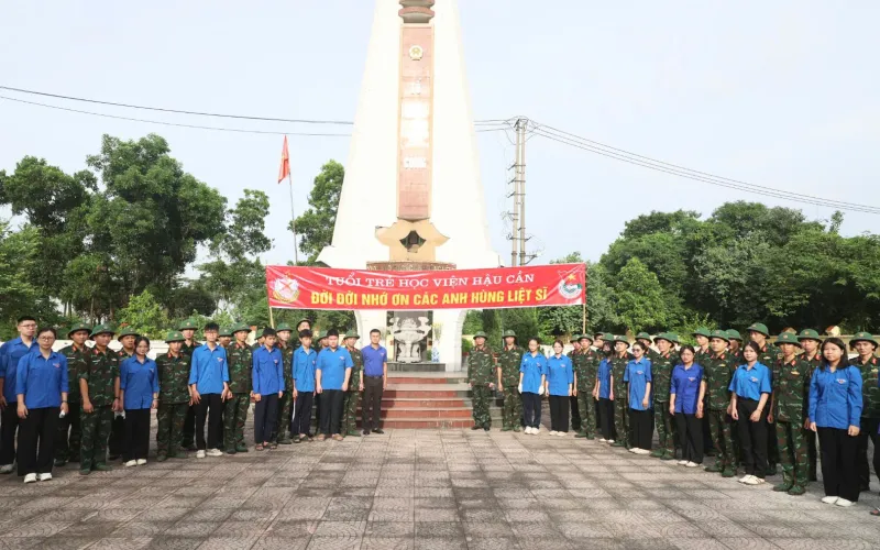 TUỔI TRẺ HỌC VIỆN HẬU CẦN TRI ÂN CÁC ANH HÙNG LIỆT SĨ