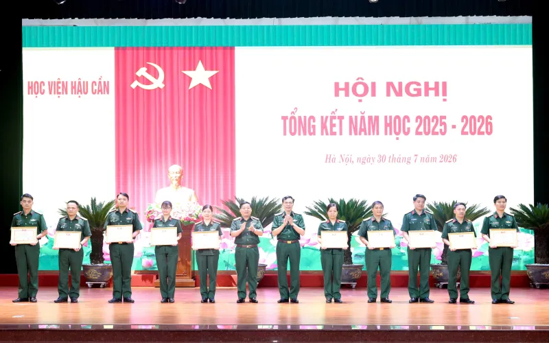 HỌC VIỆN HẬU CẦN TỔ CHỨC TỔNG KẾT NĂM HỌC 2025 - 2026