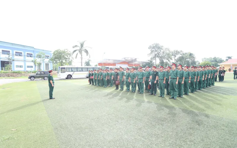 Học viện Hậu cần tổ chức Hội nghị bàn giao học viên đào tạo sĩ quan hậu cần cấp phân đội trình độ đại học khóa 32